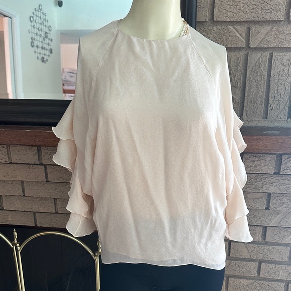 Chloe cream Women's Blouse - Picture 2 of 7